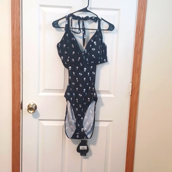 Killstar Rebel Fate swimsuit XXL NWT - Picture 4 of 4